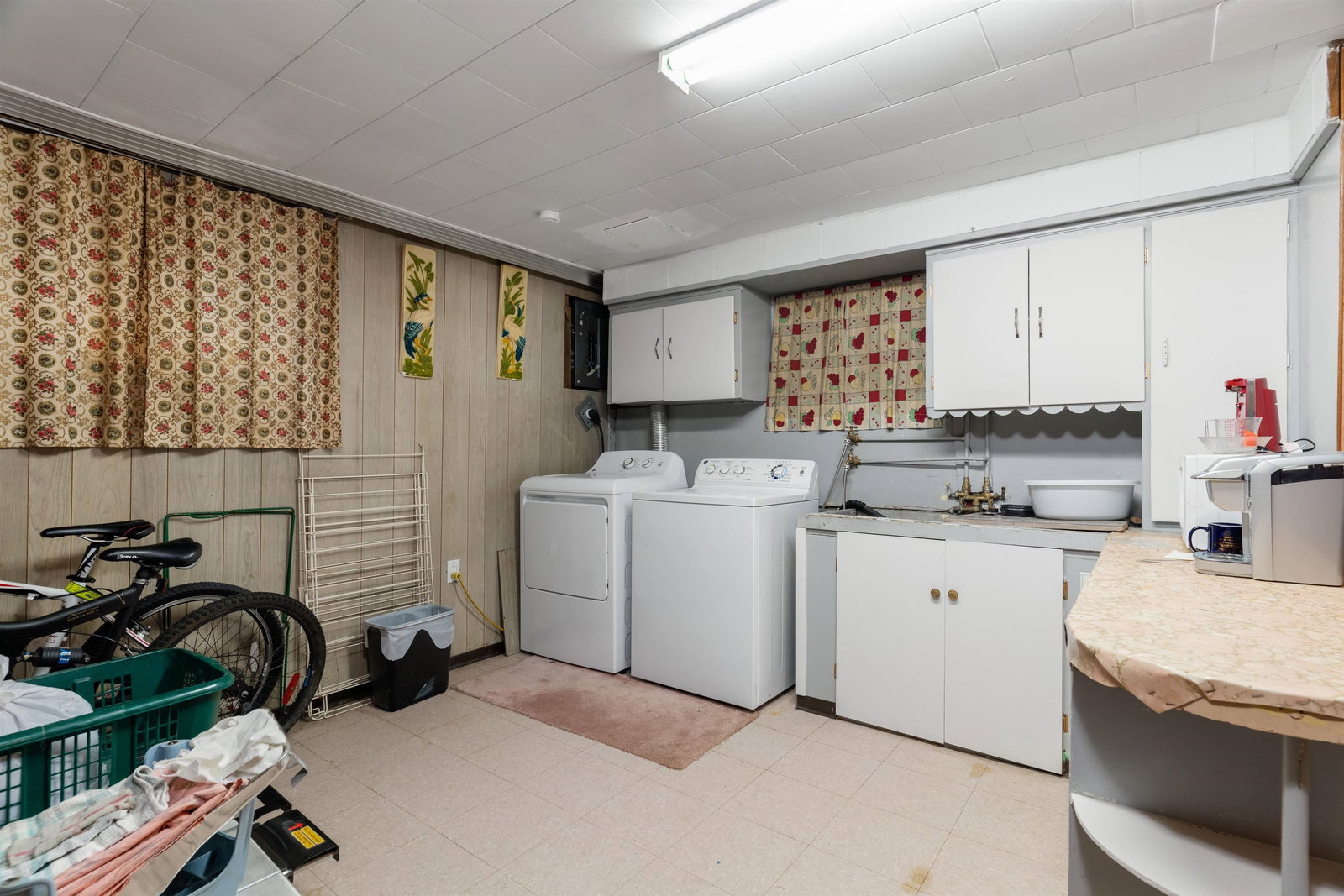 Listing Image 24