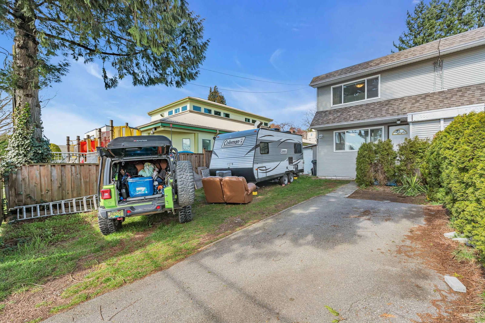 Listing Image 18