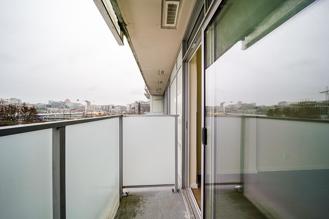 Listing Image 19