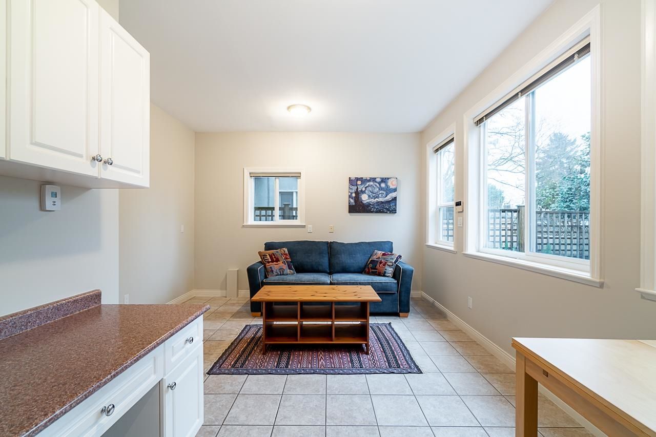 Listing Image 14