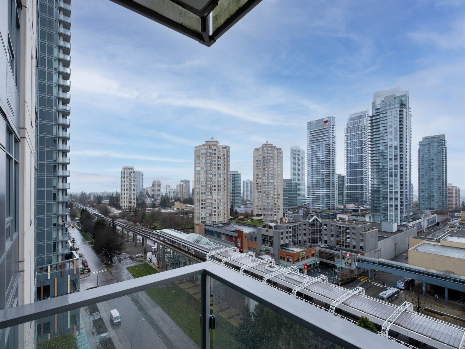 Listing Image 10