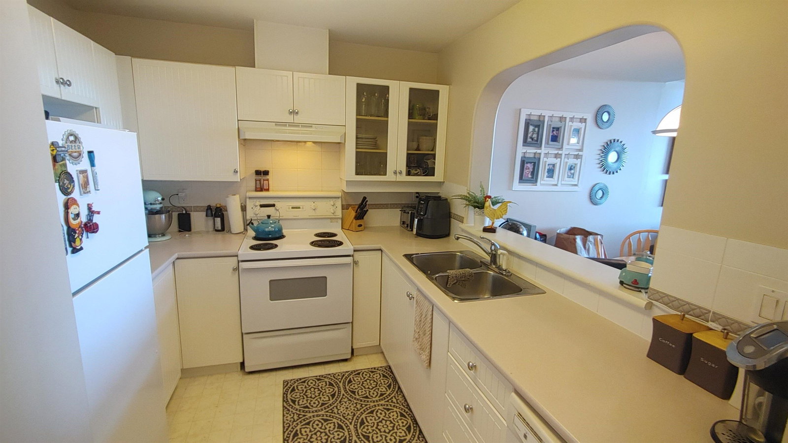 Listing Image 6