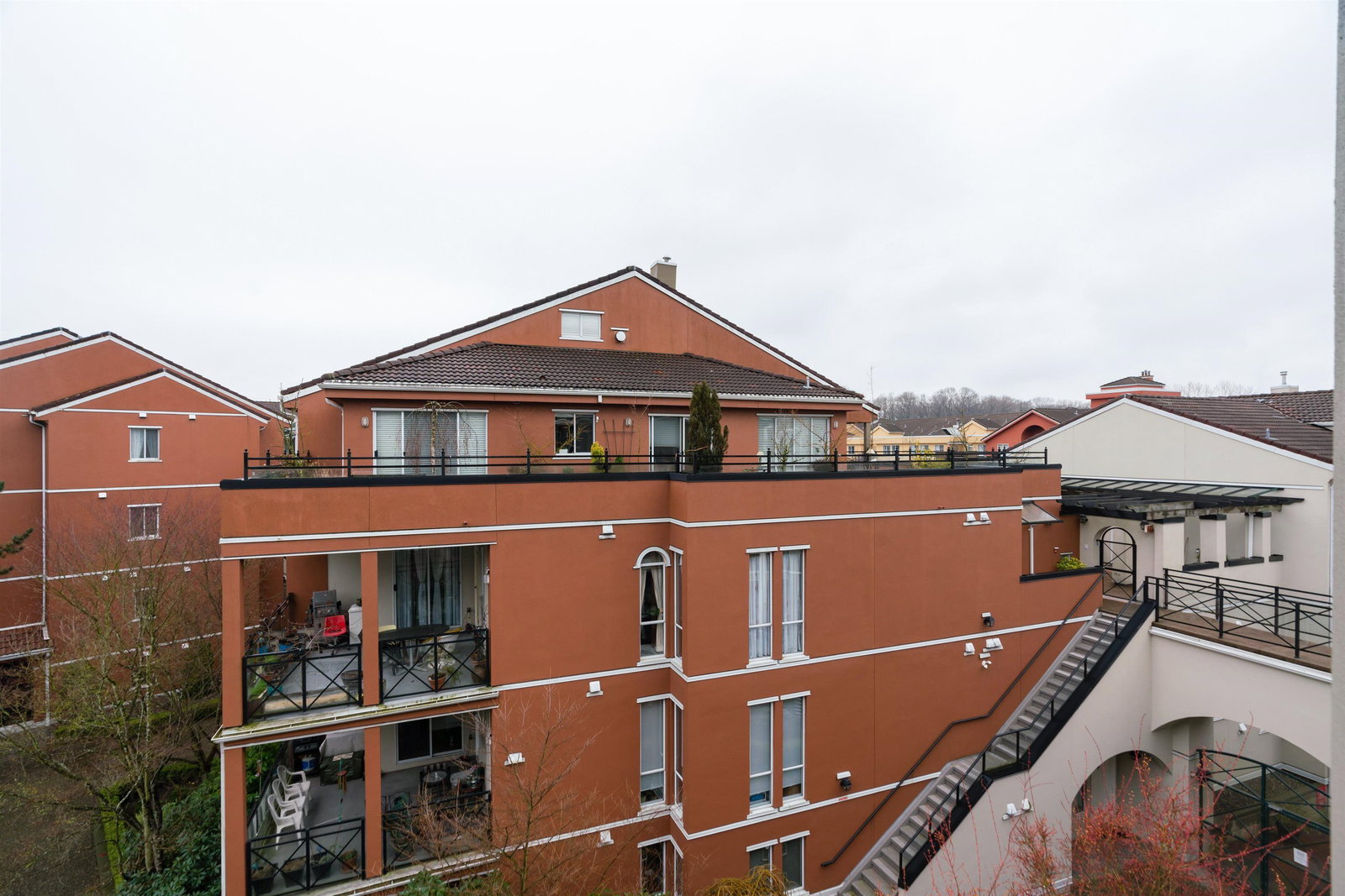 Listing Image 36
