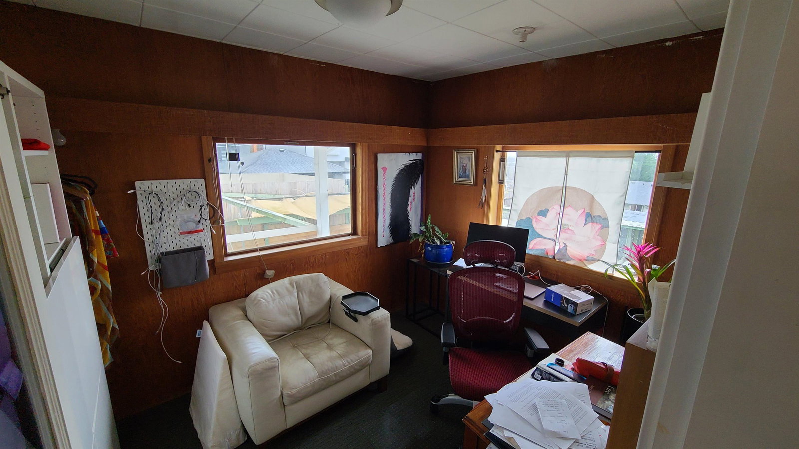 Listing Image 16