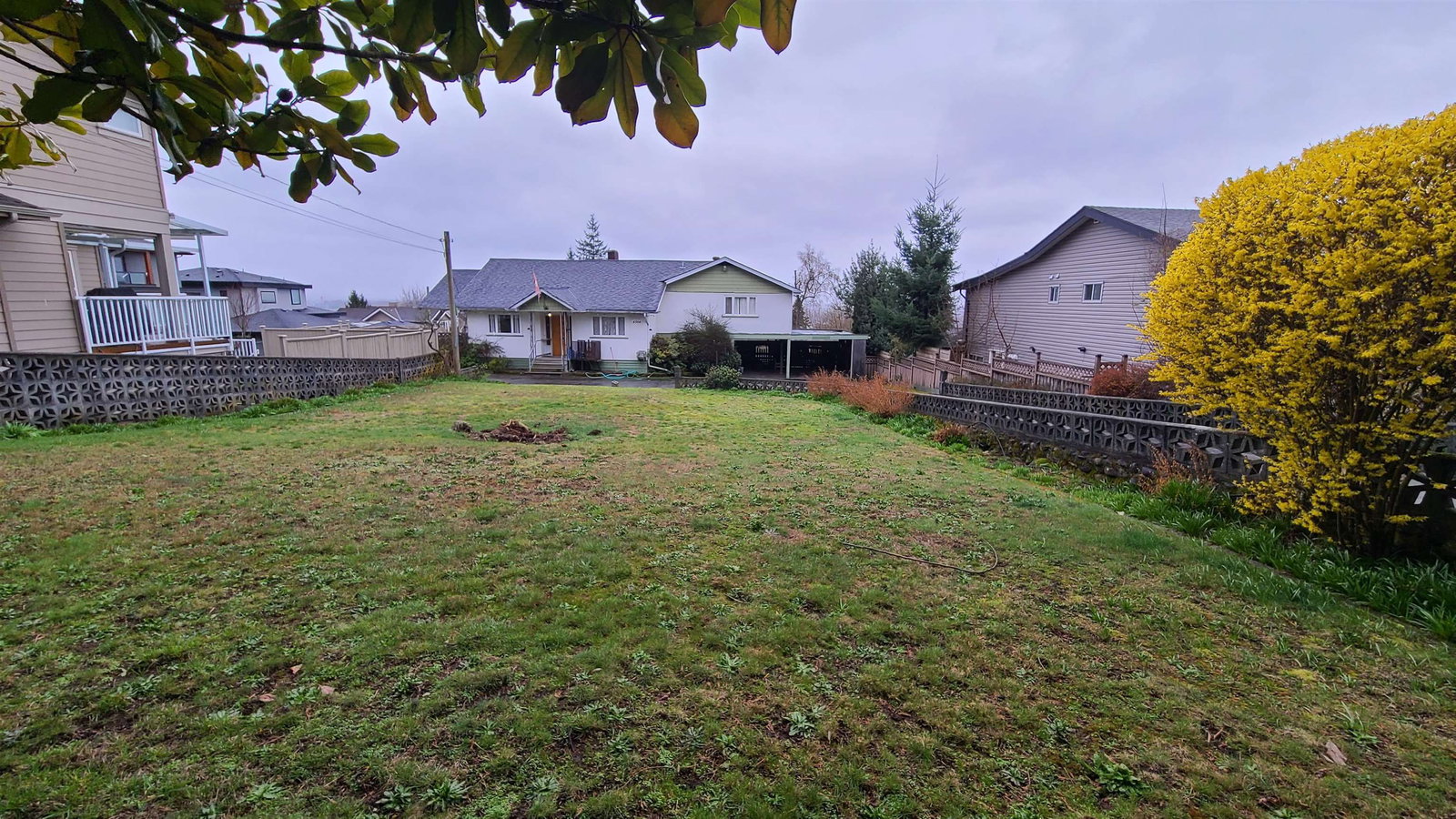 Listing Image 28