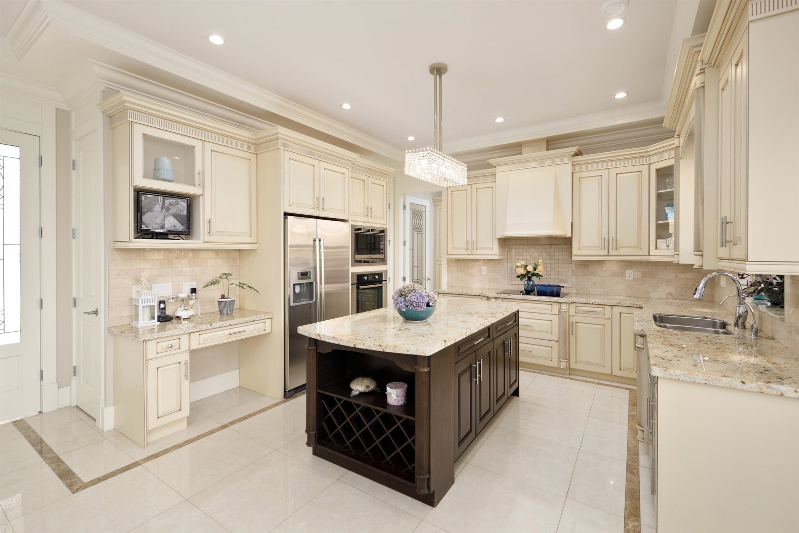 Listing Image 13