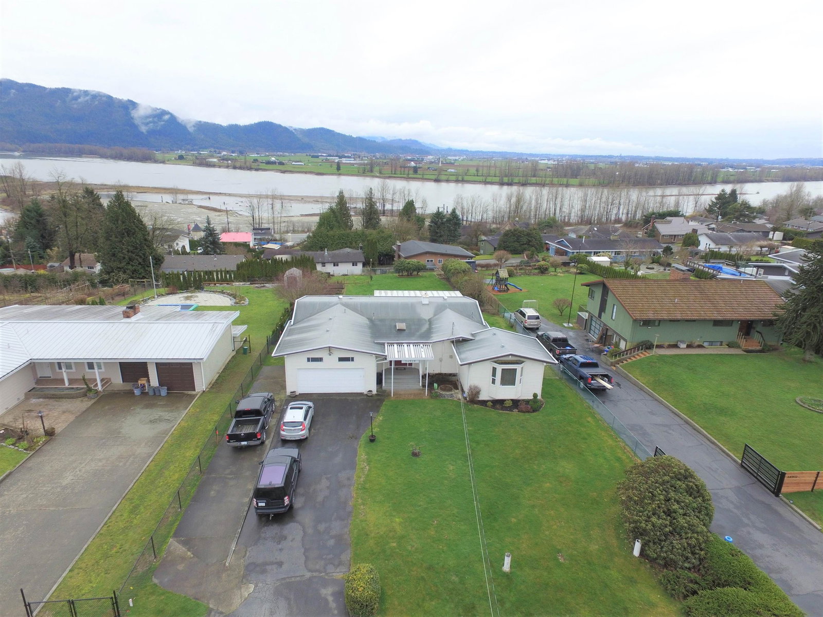 Listing Image 32