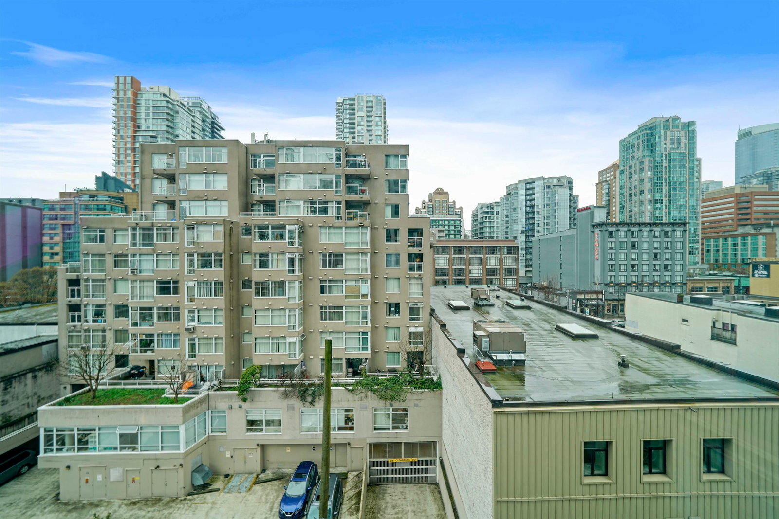 Listing Image 16