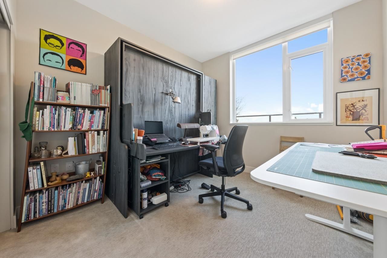 Listing Image 19
