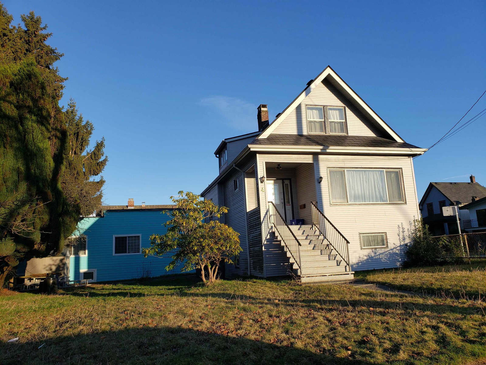 Listing Image 3