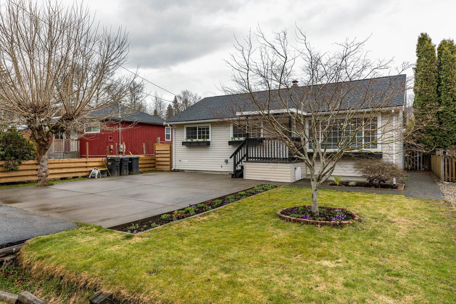 Listing Image 13
