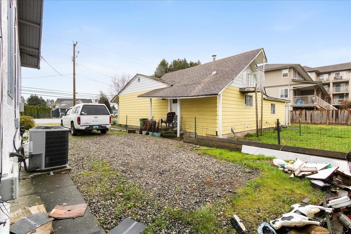 Listing Image 18