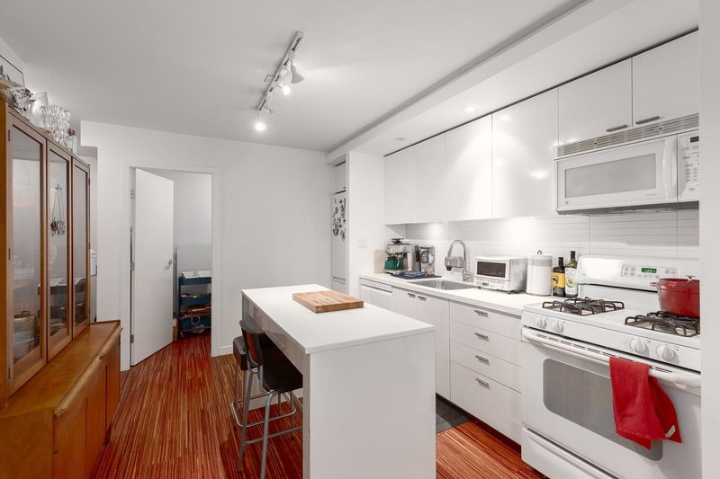 808 - 328 11th Avenue, Vancouver, V5T 4W1 | Image 3