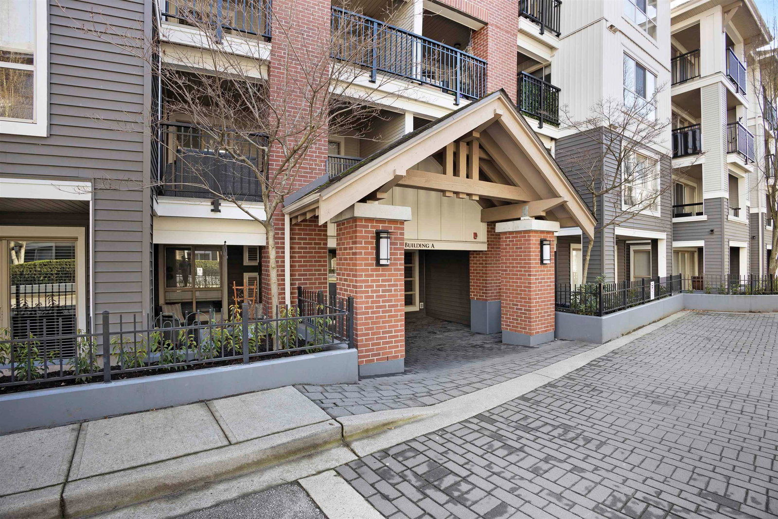 Listing Image 21