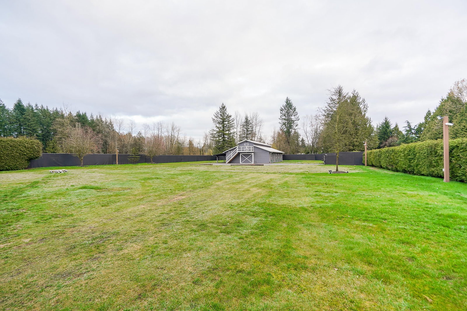 Listing Image 27