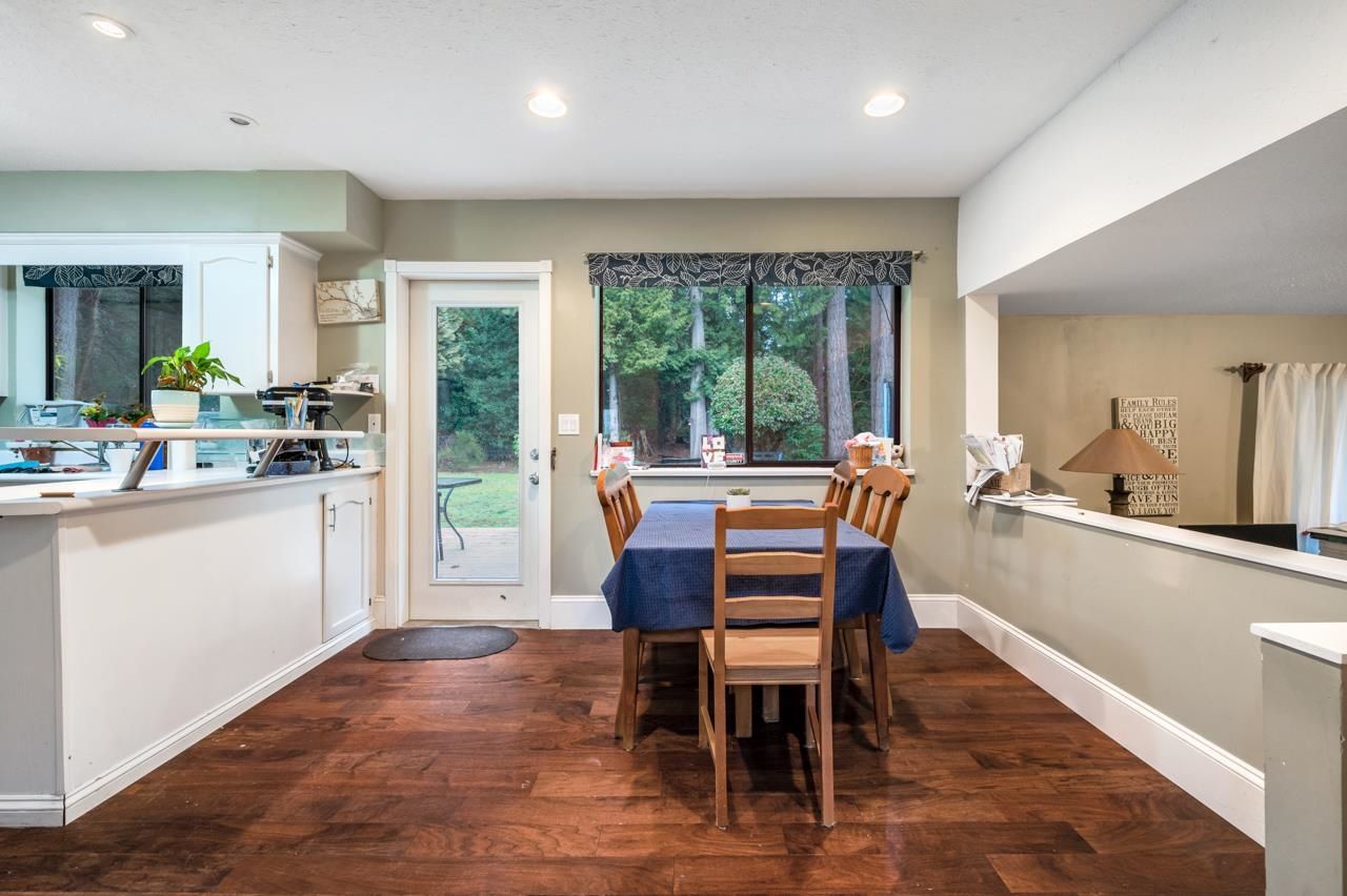Listing Image 9