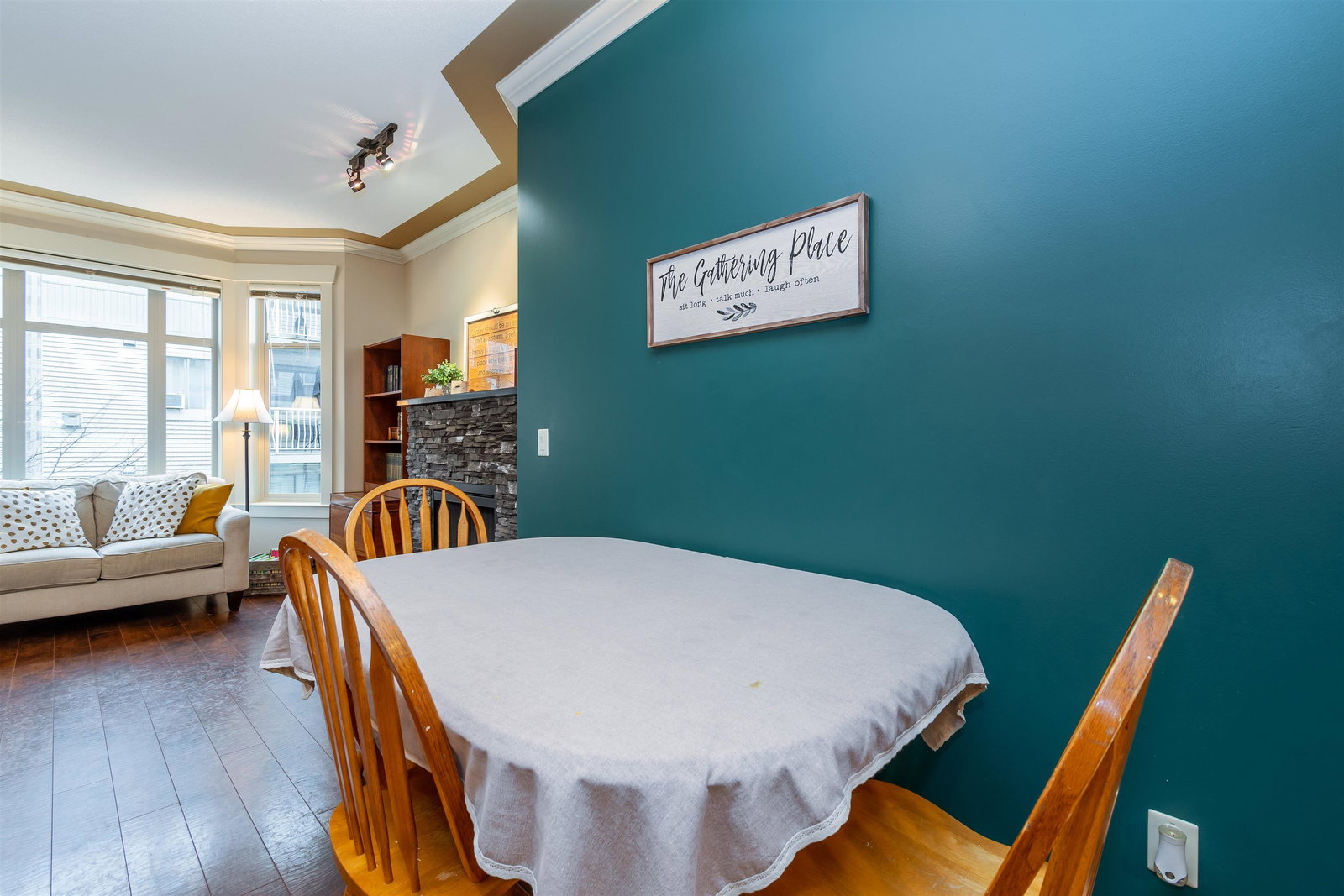 Listing Image 21