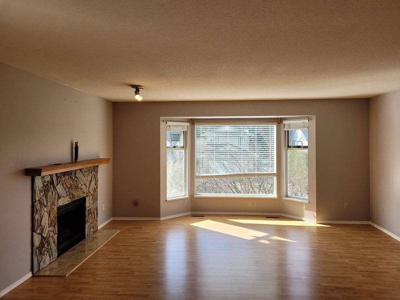 12326 Aurora Street, Maple Ridge, V2X 0J5 | Image 2