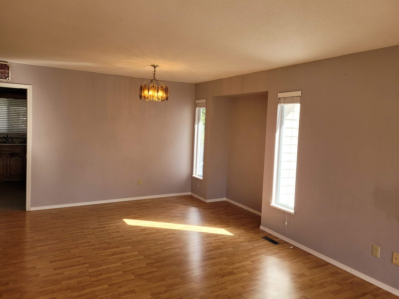 12326 Aurora Street, Maple Ridge, V2X 0J5 | Image 3