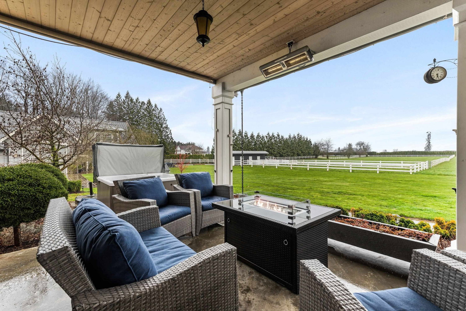Listing Image 13
