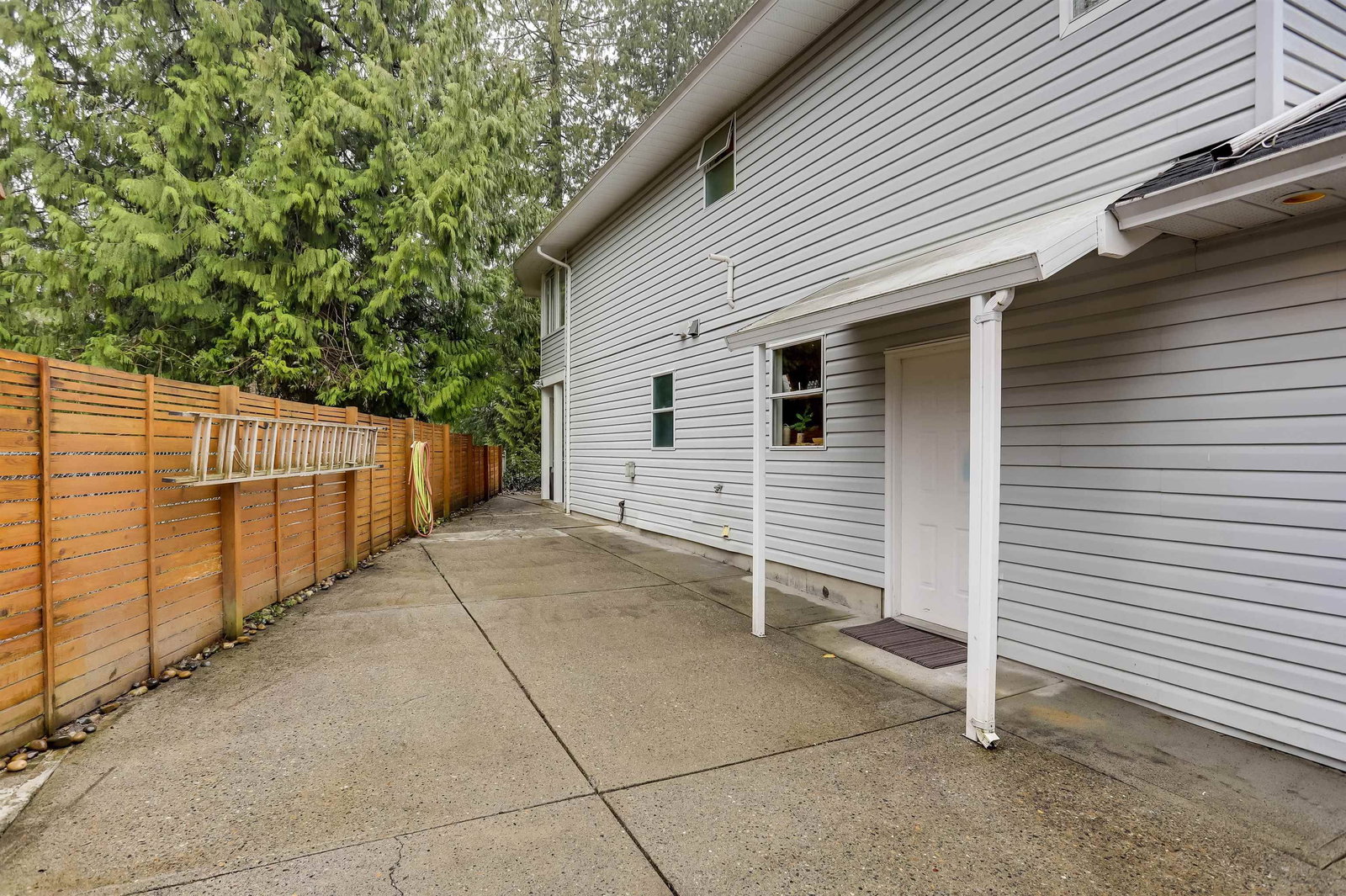 Listing Image 29