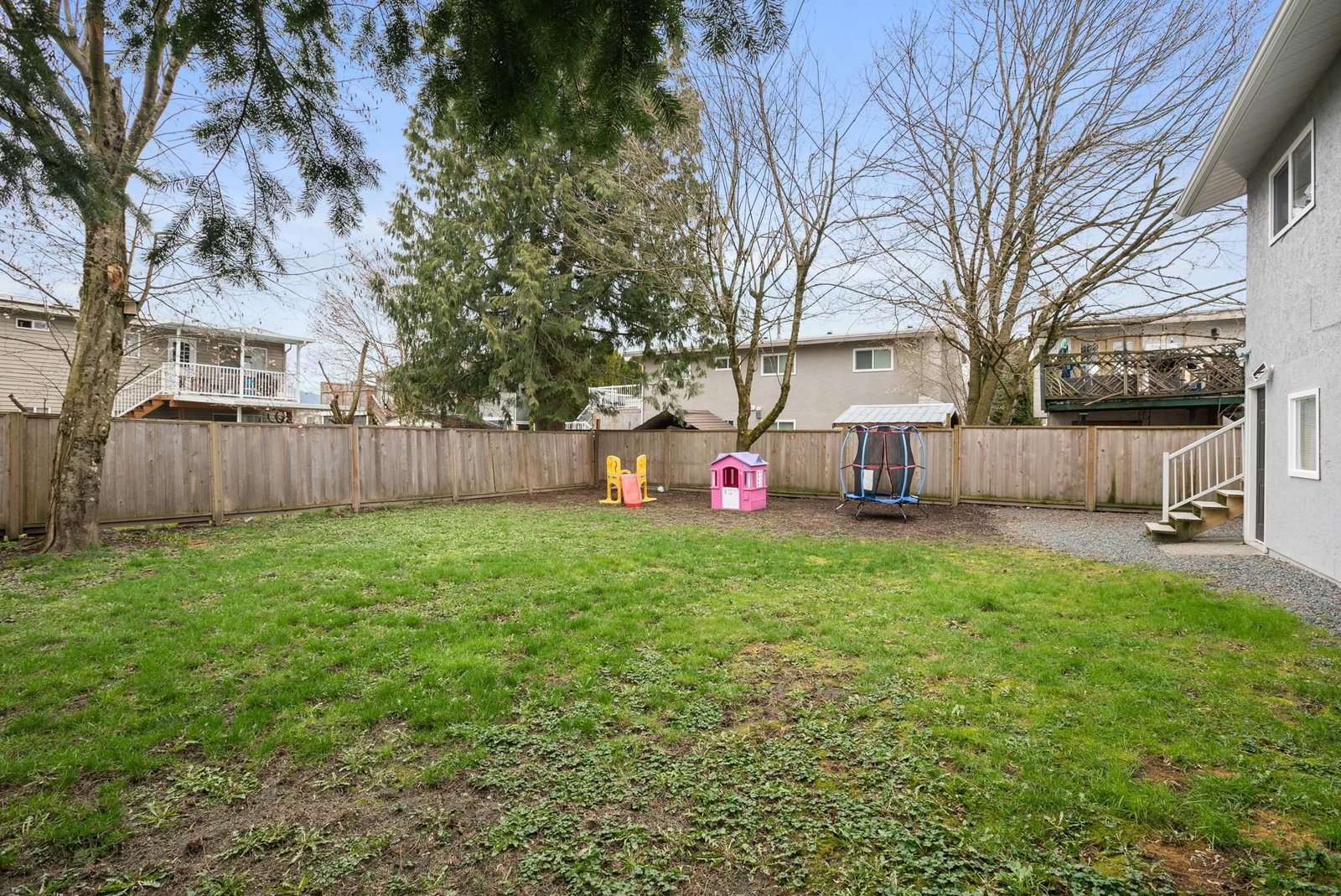 Listing Image 25