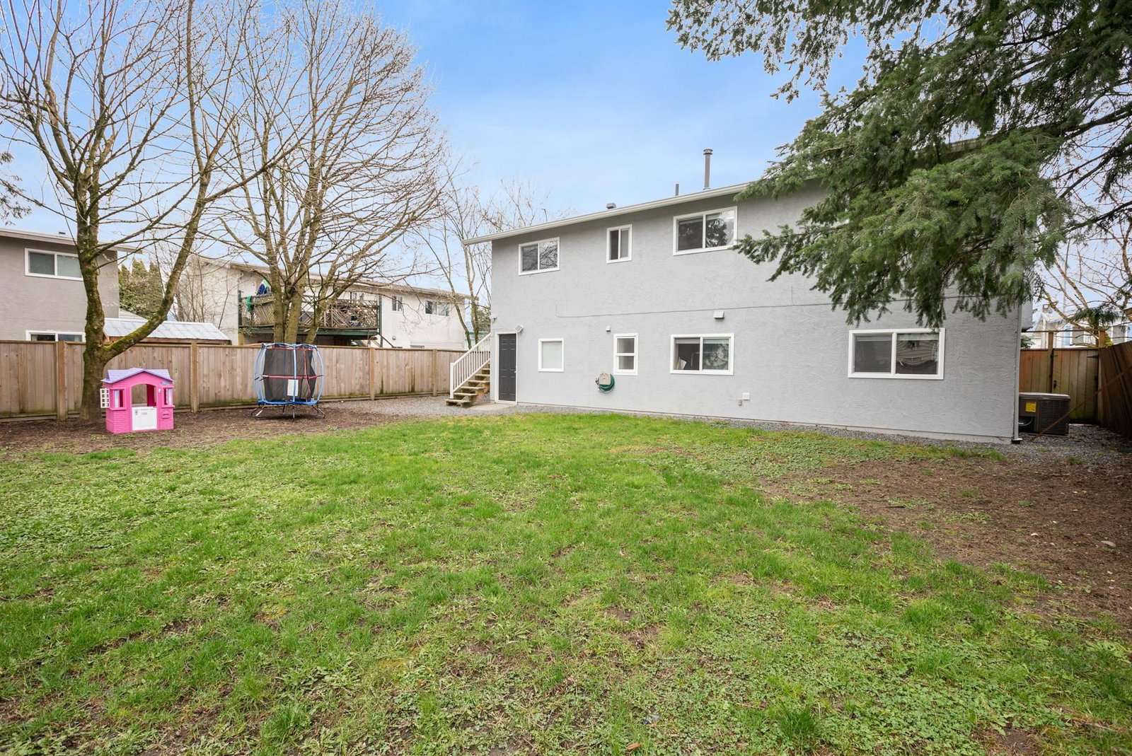 Listing Image 26