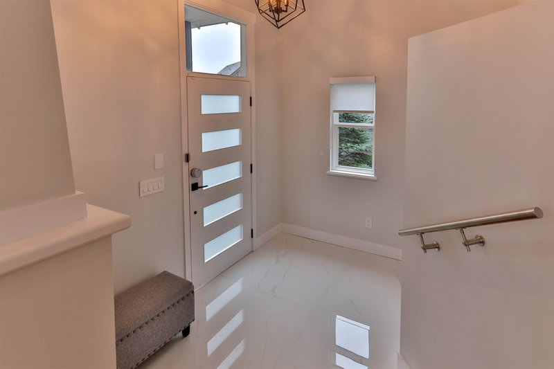 108 Sycamore Drive, Port Moody, V3H 0A8 | Image 2