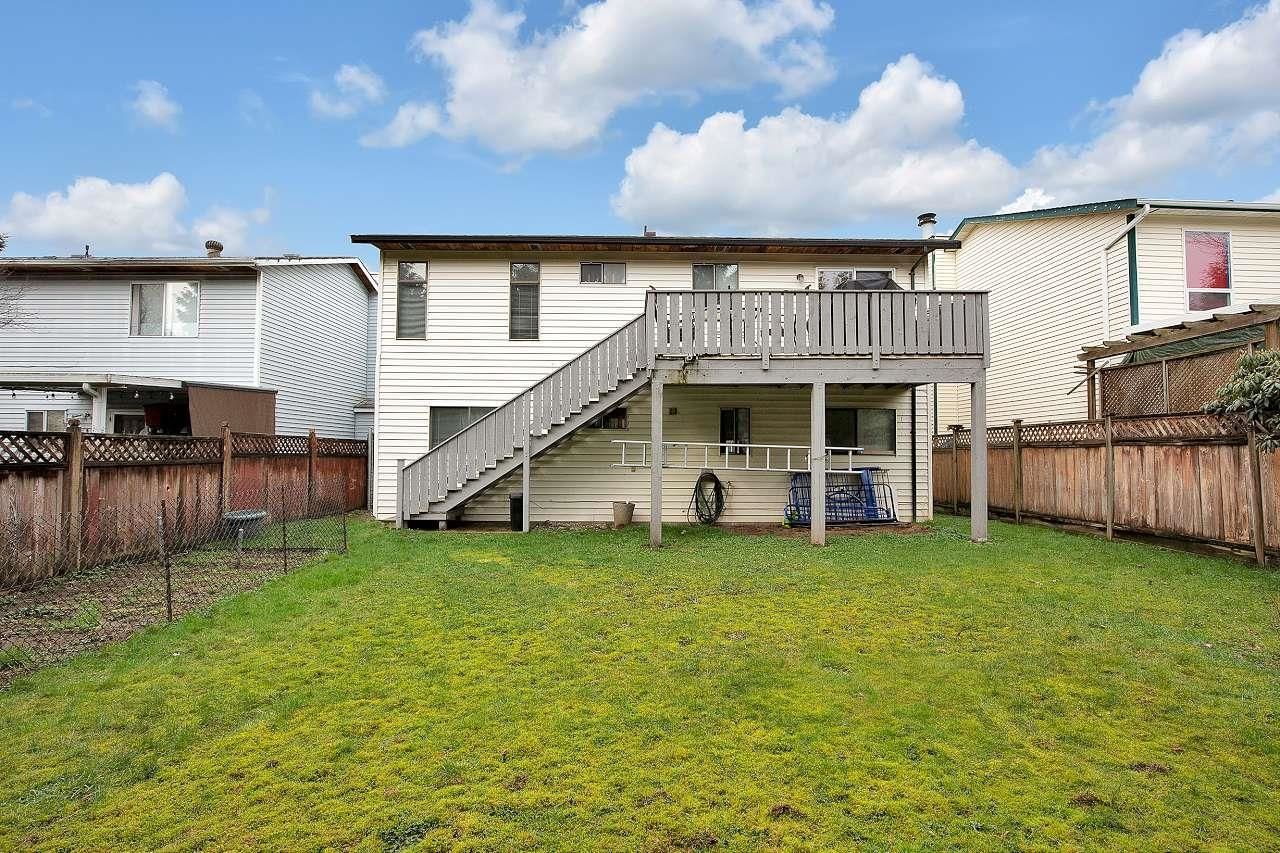 Listing Image 5