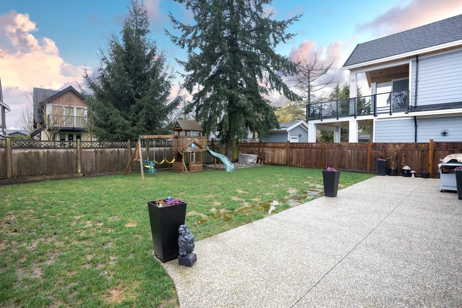 Listing Image 27