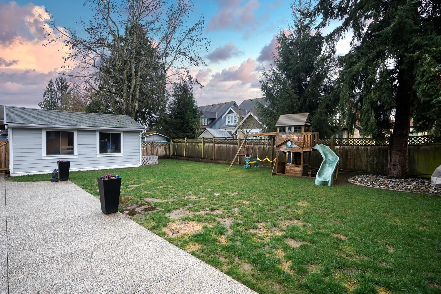 Listing Image 29