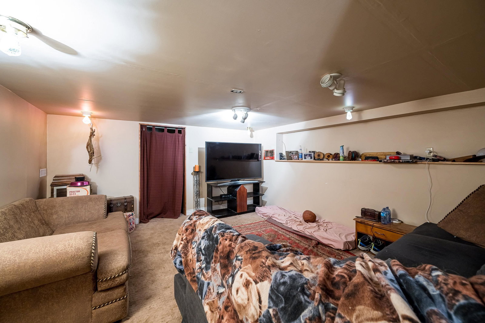Listing Image 17