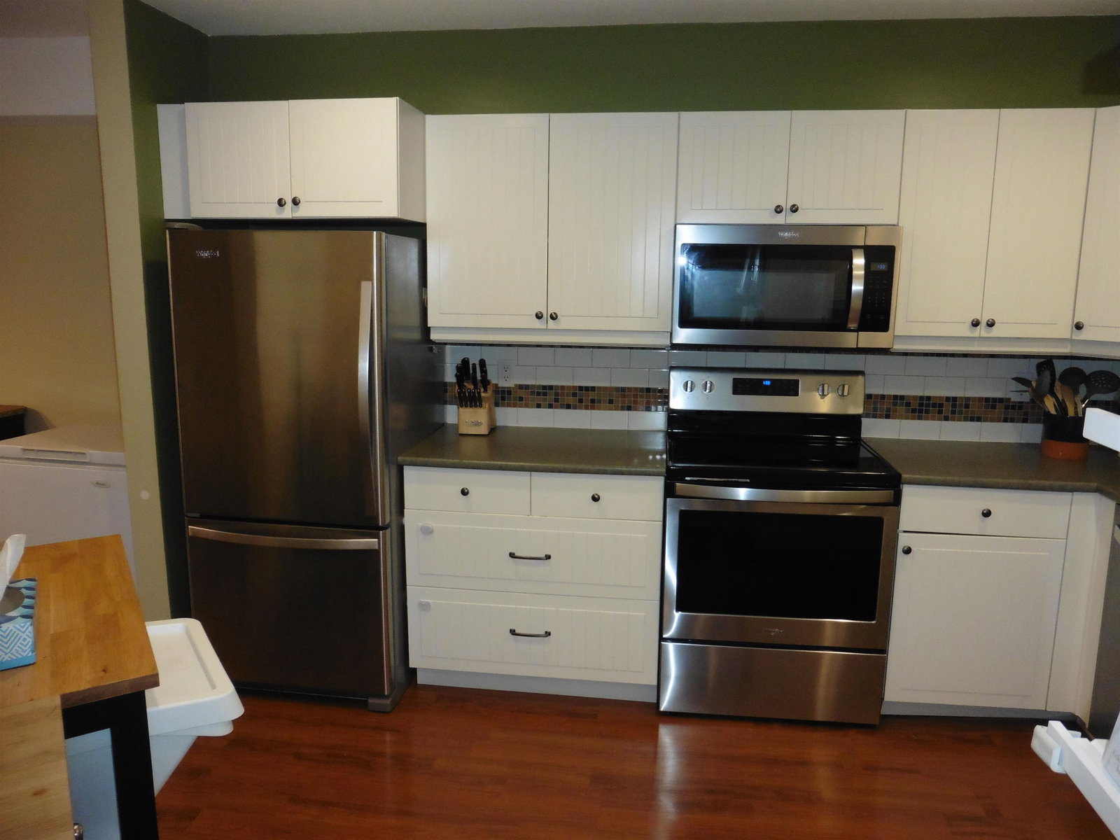 Listing Image 9