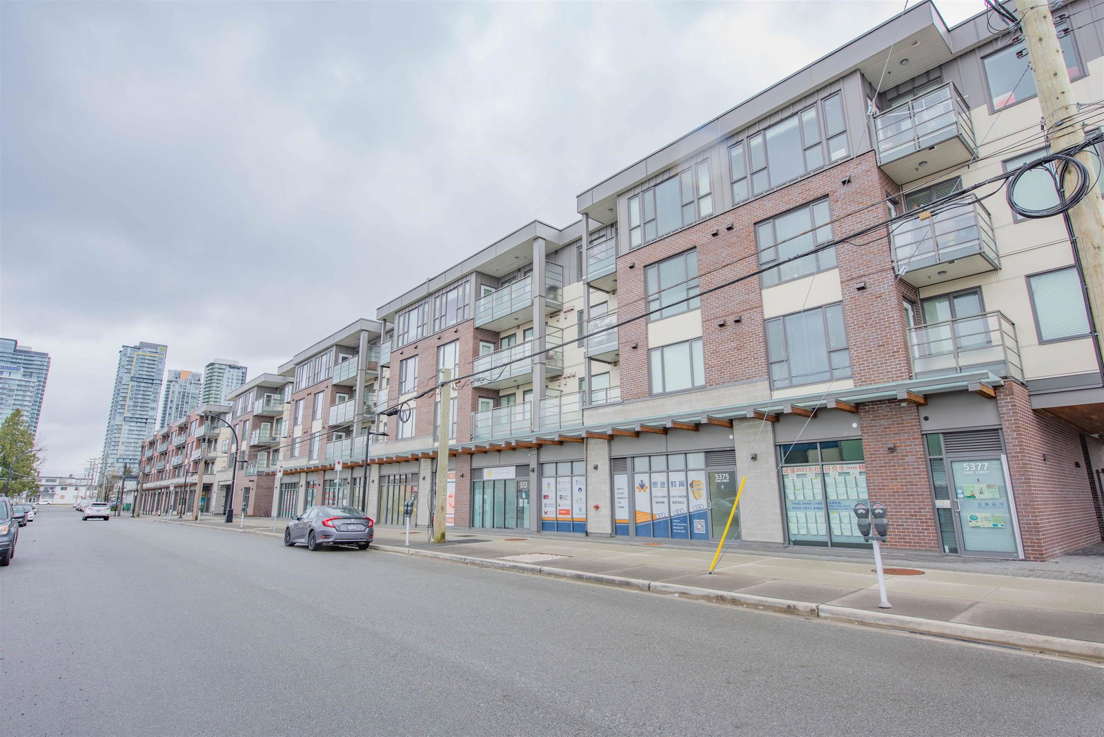 Listing Image 17