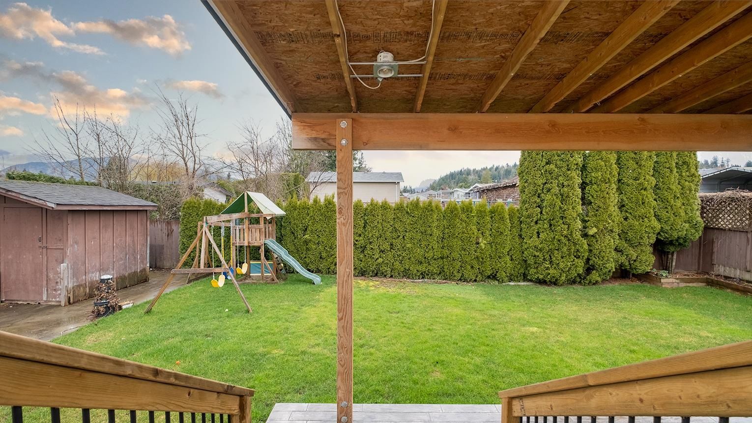 Listing Image 6
