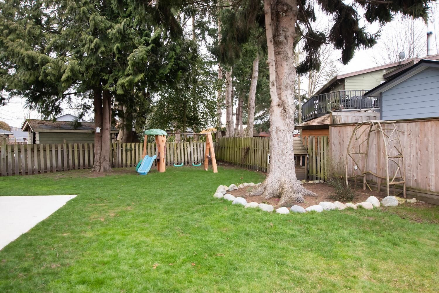 Listing Image 23