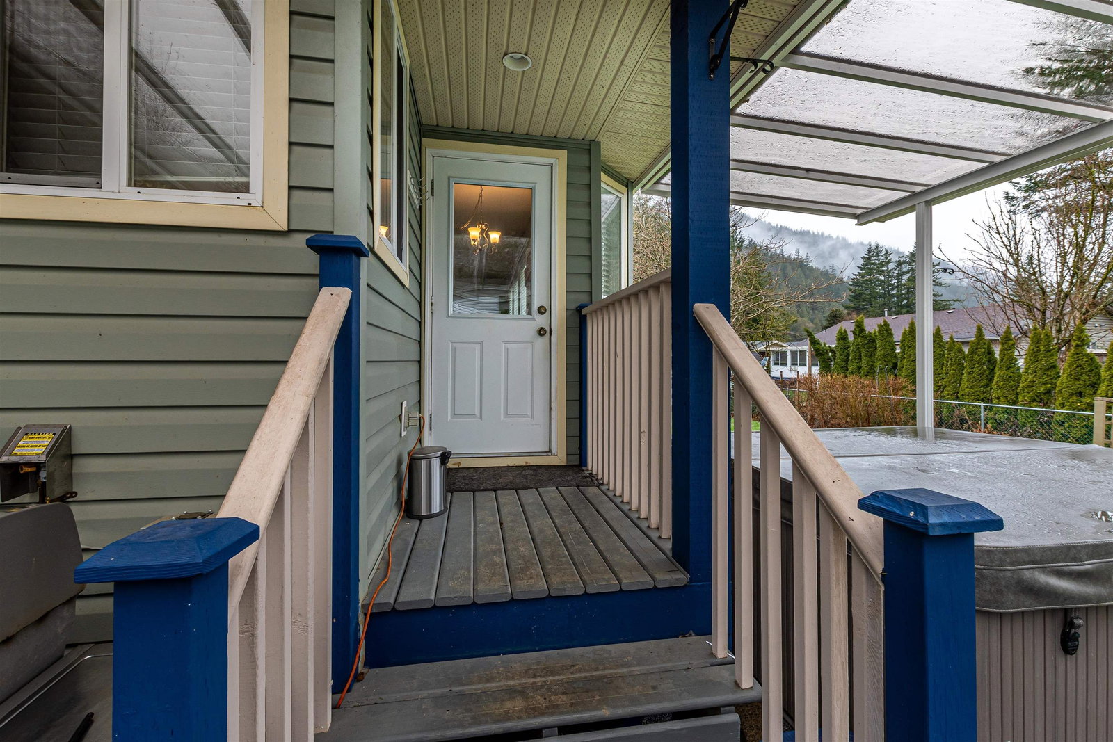 Listing Image 8