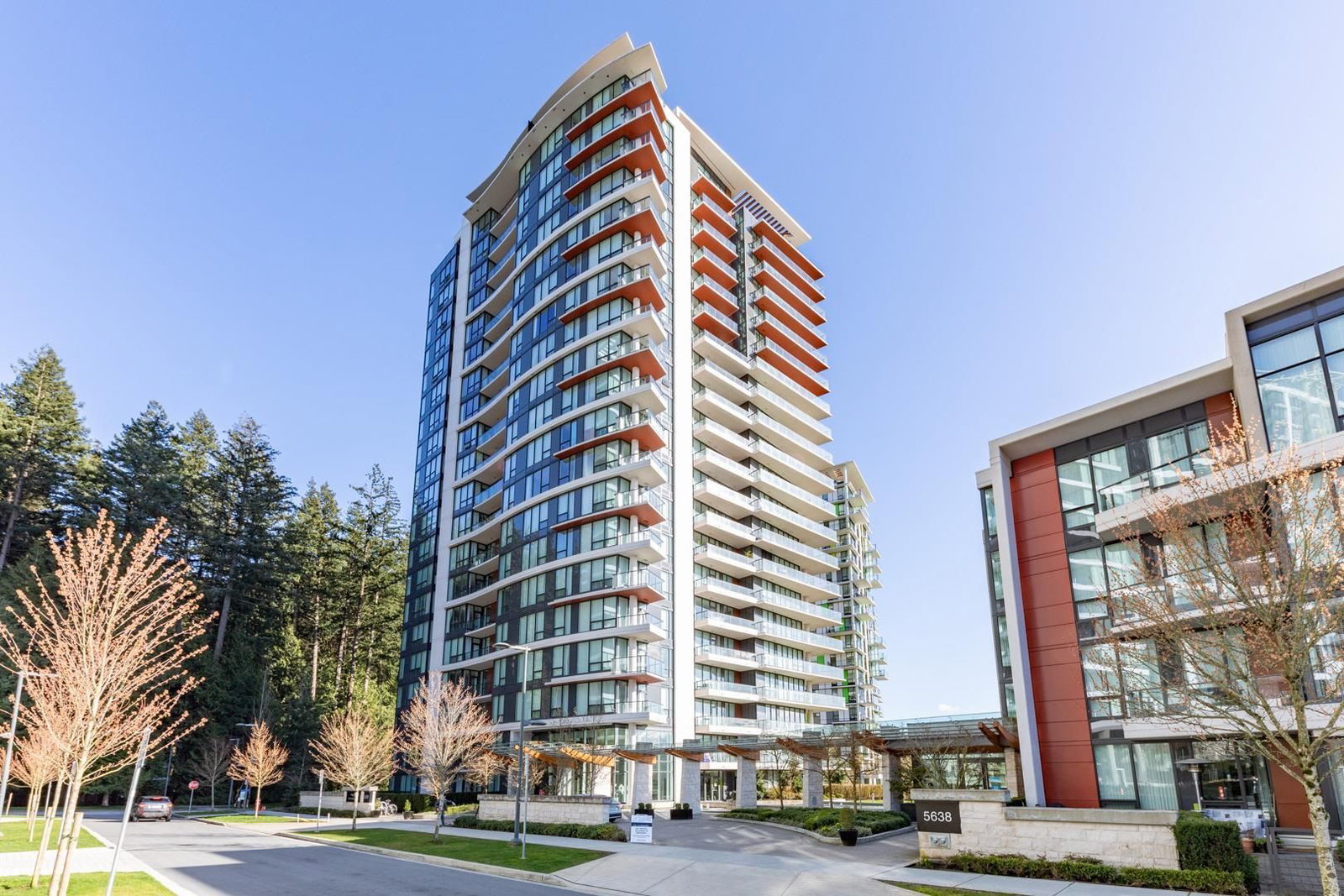 Listing Image 1