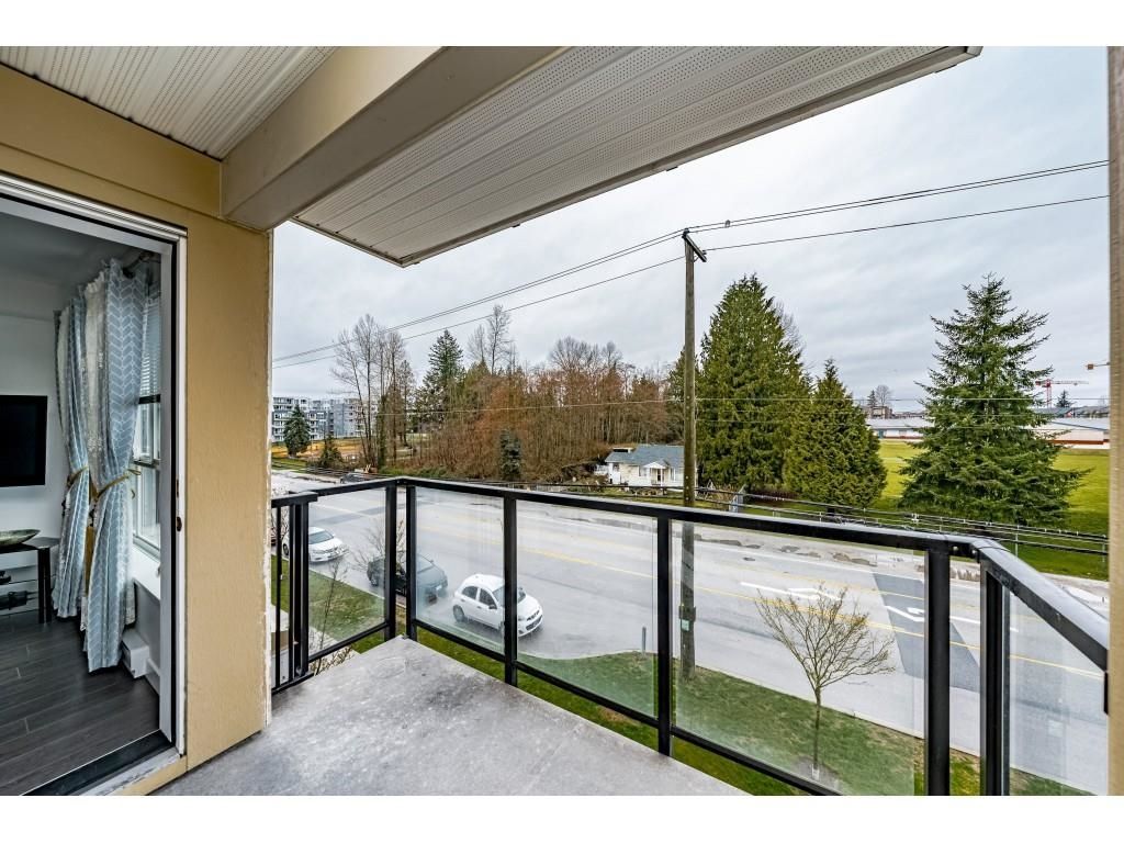 Listing Image 18