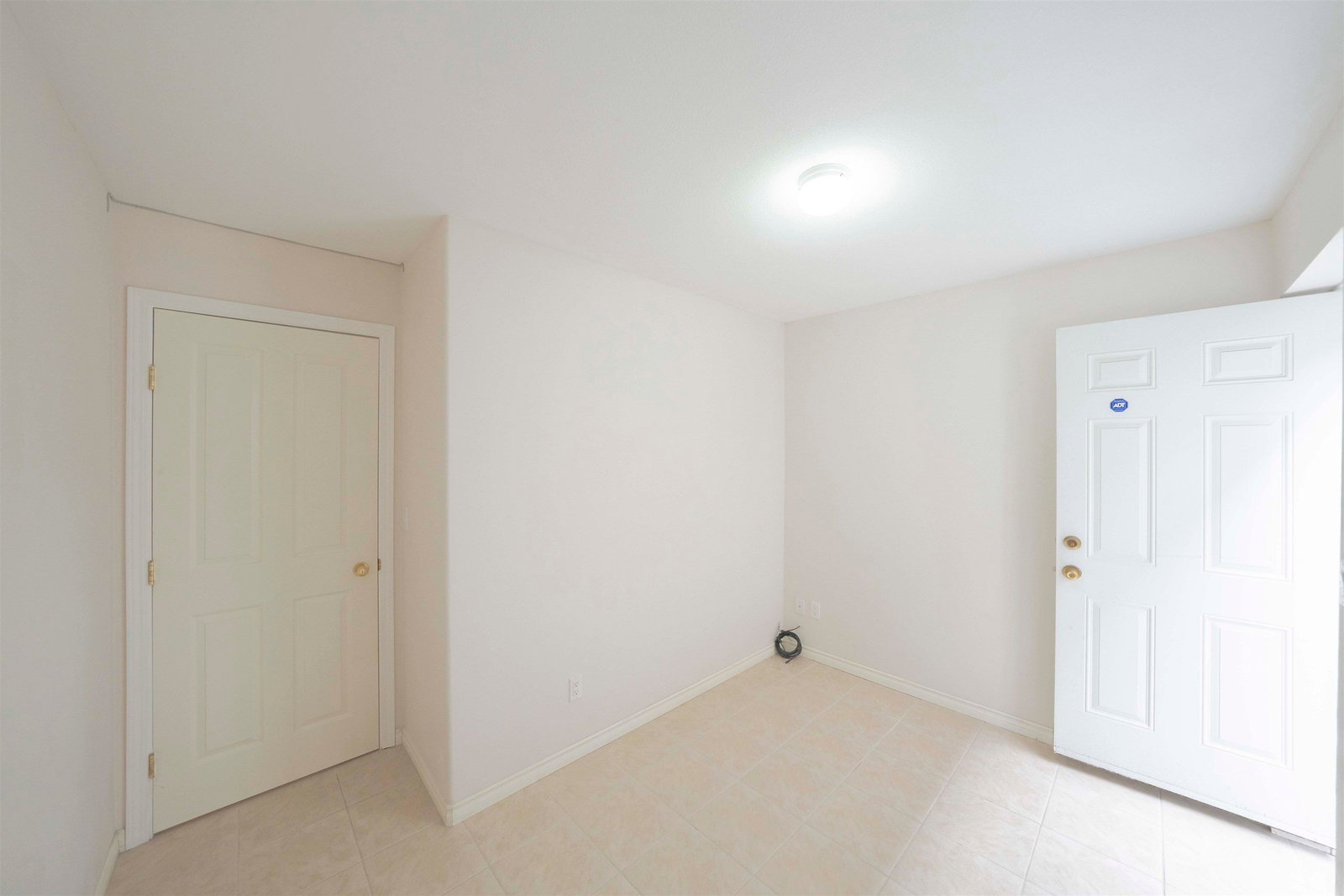 Listing Image 37