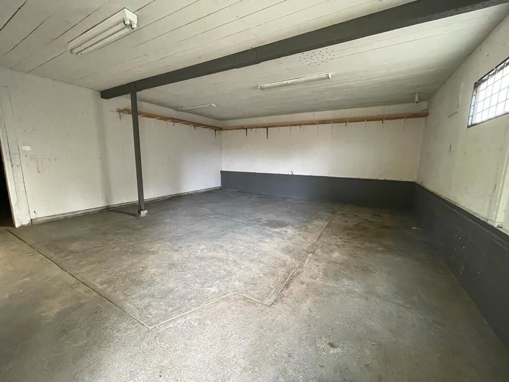 Listing Image 29