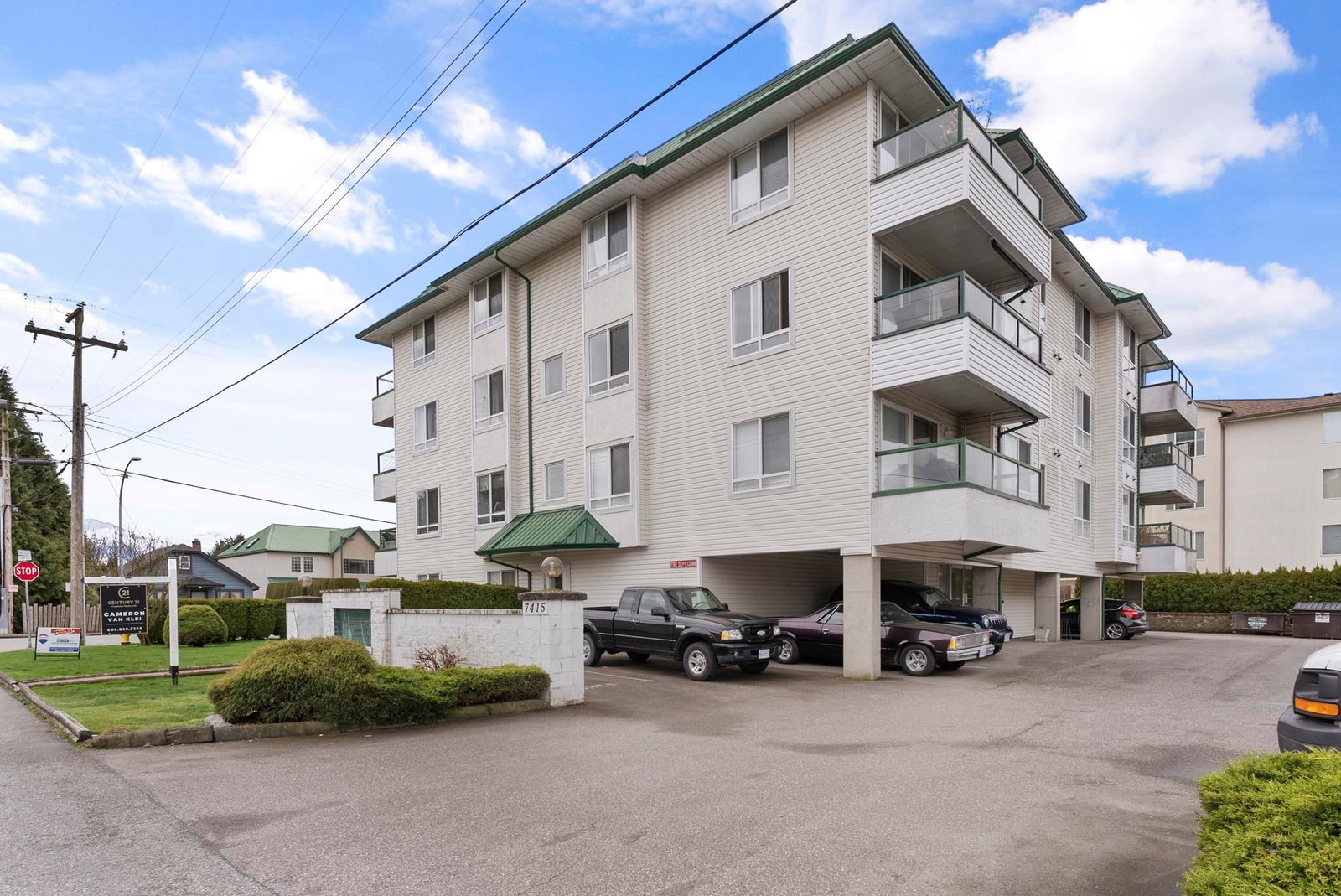 Listing Image 22