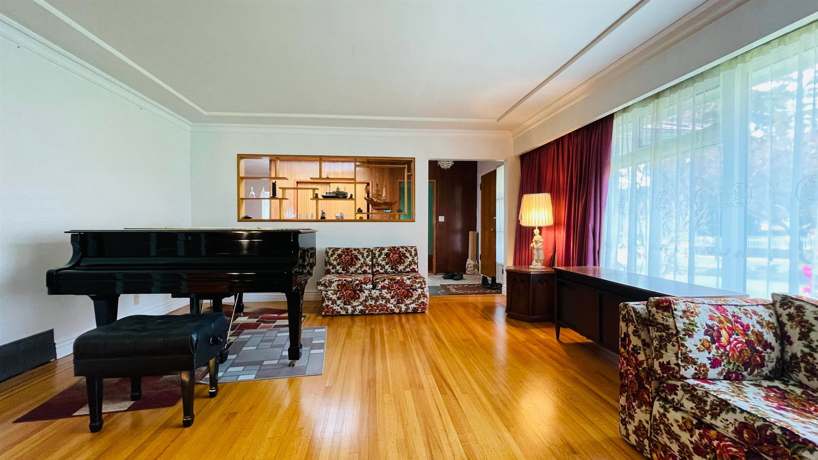 Listing Image 22