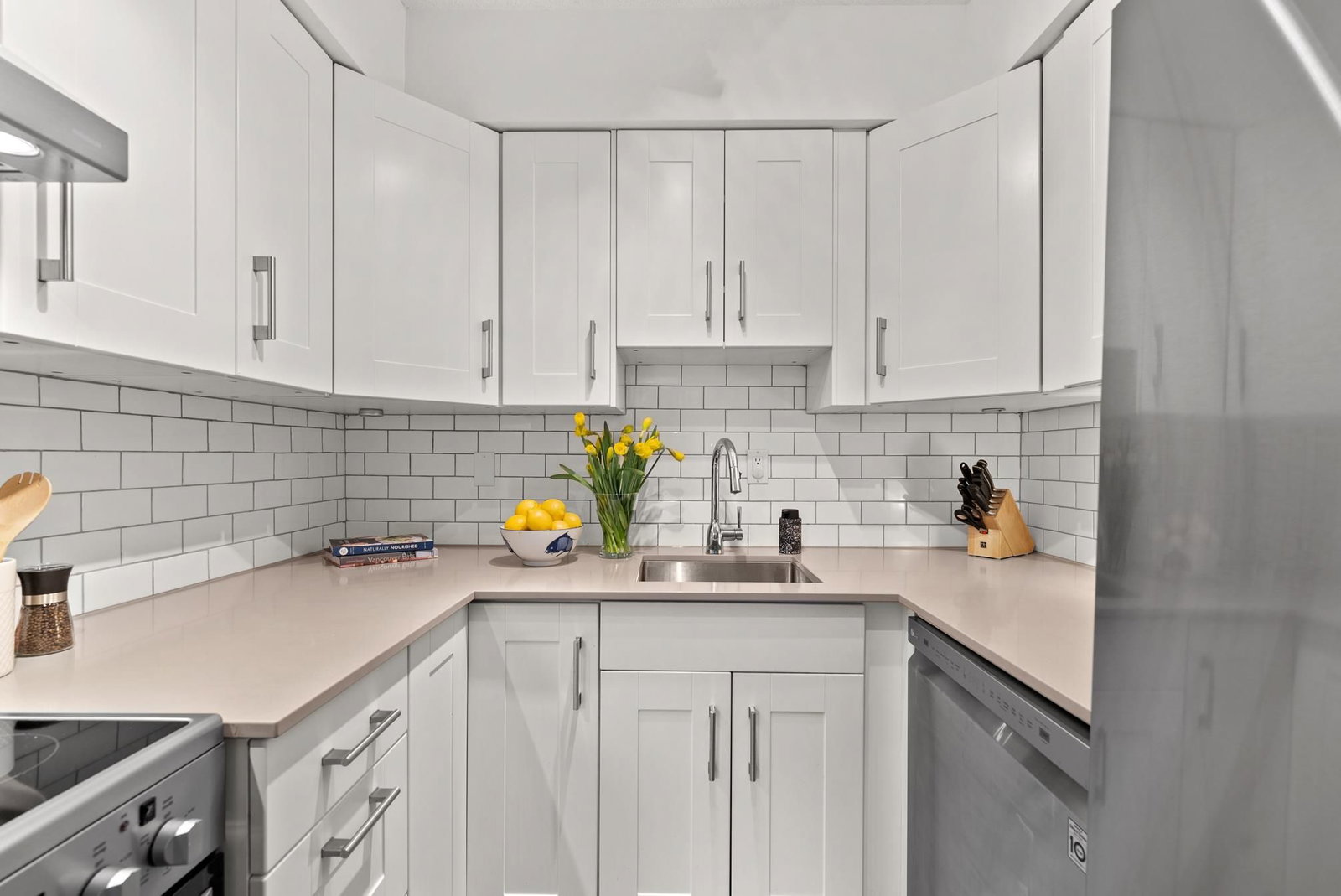 Listing Image 18