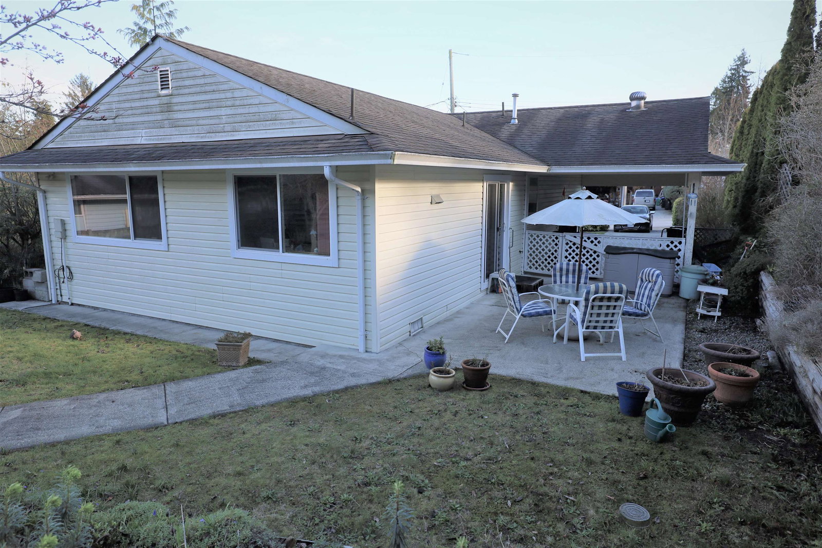 Listing Image 14