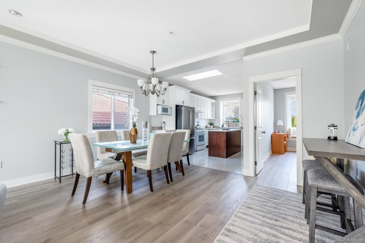 Listing Image 8