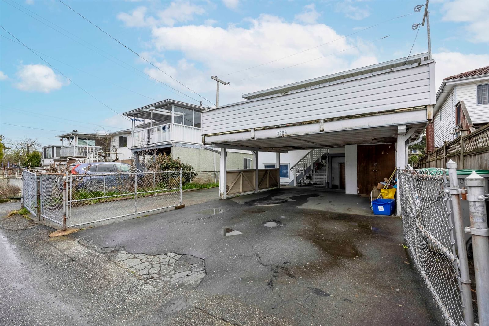 Listing Image 14