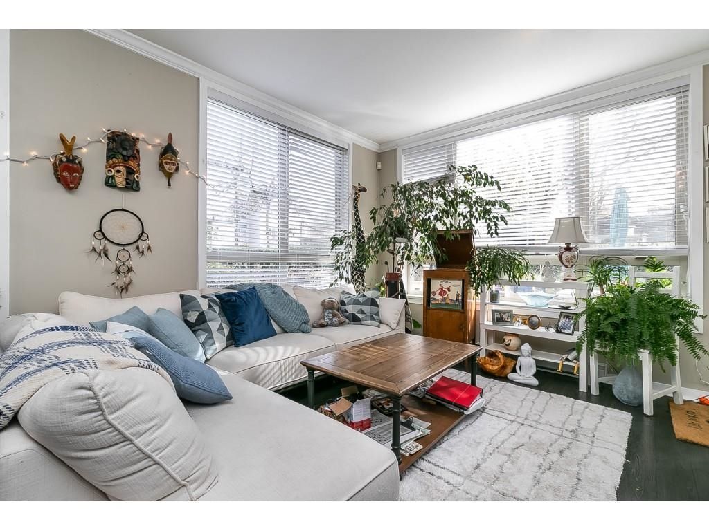 Listing Image 14