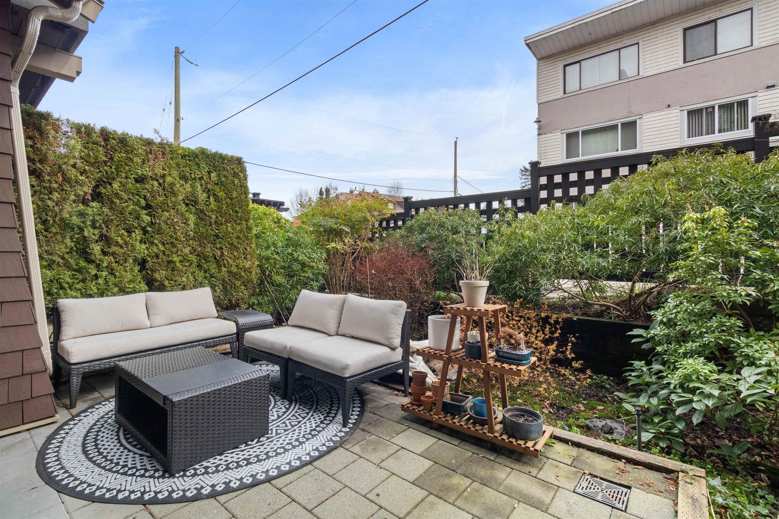 Listing Image 22