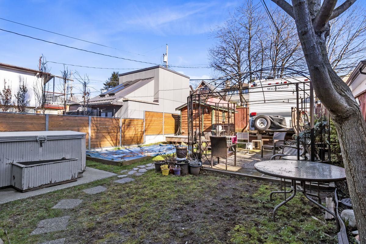 Listing Image 23